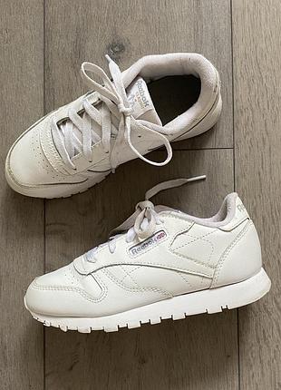 Шкіряні кросівки reebok 31р. оригінал