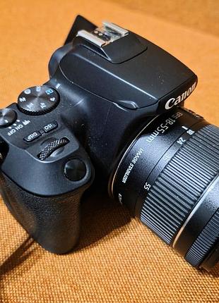 Canon eos 250d + об’єктив 18-55 is stm