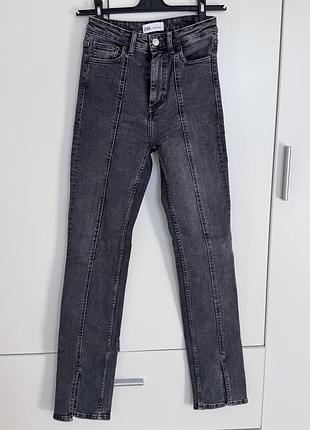 Джинси жіночі zara xs-s розмір 34-36 з розрізами