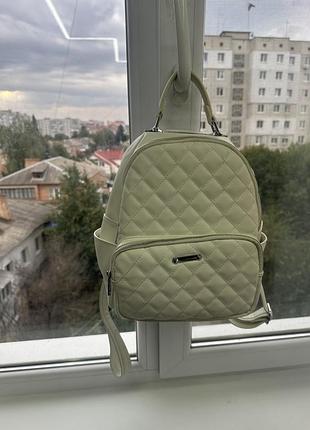 Рюкзак жіночий білий
