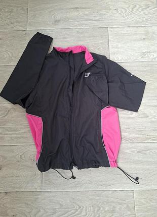Женская спортивная ветровка karrimor