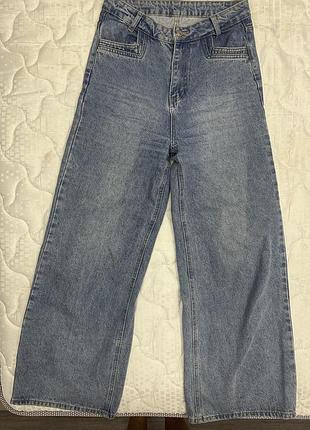 Стильні жіночі джинси