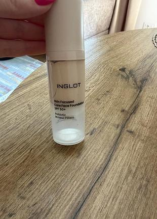 Inglot тональний skin focused spf 50+