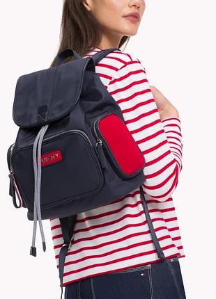 Стильний рюкзак tommy hilfiger th elevated nylon backpack синього кольору  , оригінал