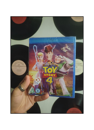 Blu-ray / blu-ray disc / toy story 4 / toy story / история игрушек / диски /