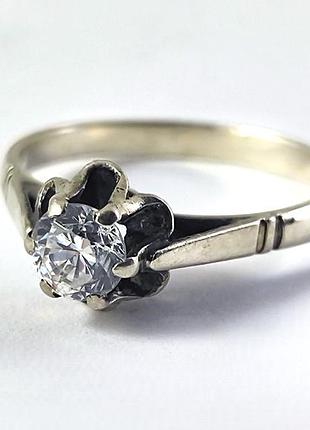 Колечко из серебра с камешком. ссср. 875 проба "звезда".