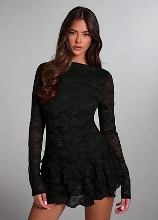 Чорна коротка мереживна сукня shein