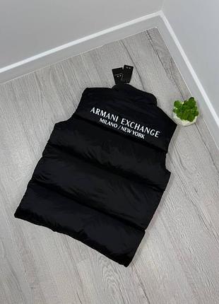 Жилетка/безрукавка від armani exchange