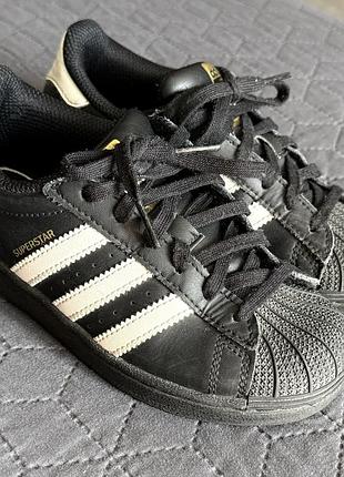 Кросівки adidas