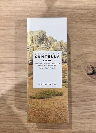 Крем для проблемної шкіри обличчя з центеллою  skin1004 madagascar centella soothing cream