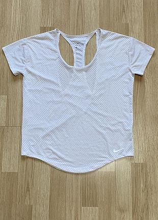 Жіноча спортивна футболка nike dri-fit one breathe