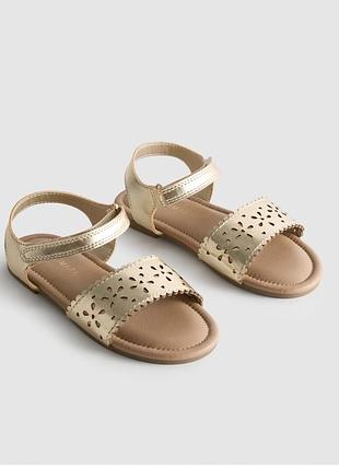 Босоніжки дитячі primark