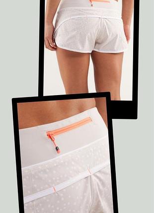 Бігові шорти lululemon run: speed short (petit dot dune / white) — розмір 2. 6