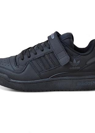 Adidas forum low black 43