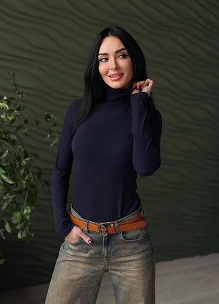 Женский гольф в рубчик водолазка