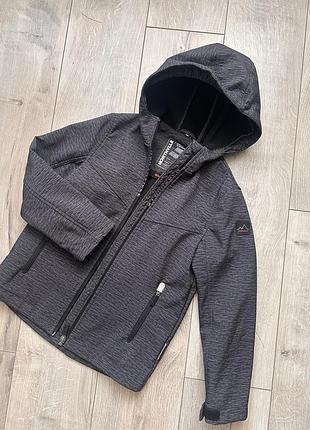 Вітровка куртка soft shell