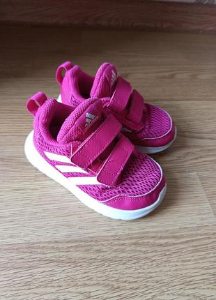 Кроссовки adidas на девочку