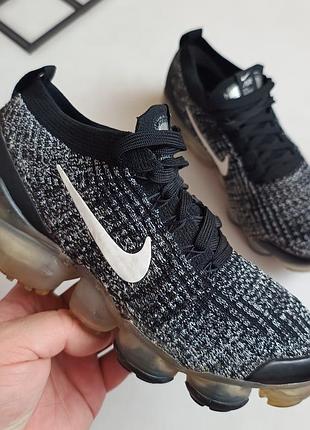 Кросівки жіночі nike air vapormax flyknit 3 black
р38 довжина устілки по факту 24см