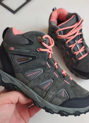 Демісезоннні karrimor р34 довжина устілки по факту 21.5см
ц499грн