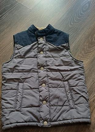 Жилет carter's на парня, 8 лет
