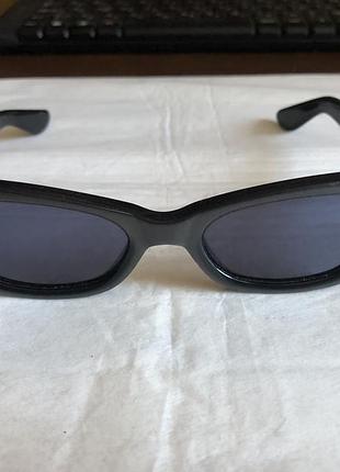 Винтажные солнцезащитные очки gucci модели gg 2418/s