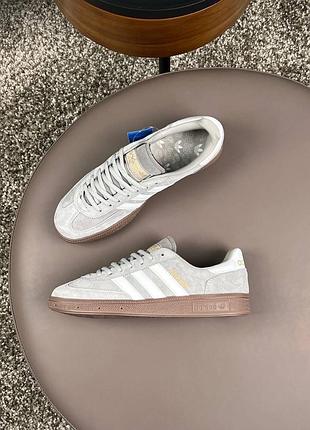 Adidas spezial light grey white