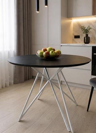 Круглий стіл loft для кухні та їдальні. розмір стільниці — ø90 см, висота — 75 см.  стільниця з hpl покриттям на основі мдф