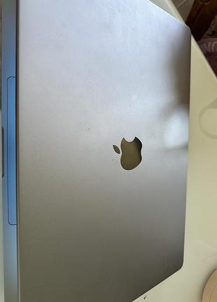 Продаю macbook pro 16" 2023