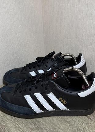 Кроссовки adidas samba
