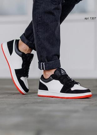 Кроссовки 41-45 stilli jordan low white black red