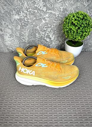 Hoka clifton 9 кроссовки 42 размер беговые оранжевые