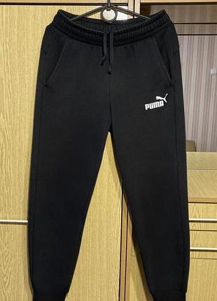 Спортивні трикотажні штани на флісі,джогери puma.оригінал.