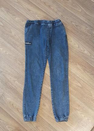 Джинсові джогери (штани на резинці) jeans wear у стилі кежуал розмір w32