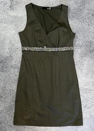 Love moschino жіноча сукня m 44 оригінал дизайнерська з декором