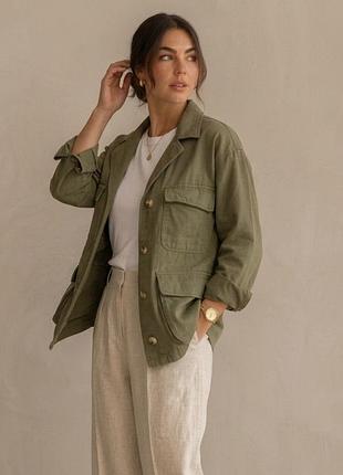 Джинсова жіноча куртка карго від zara колір хакі з обʼємними кишенями 46-50