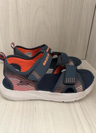 Сандалі босоніжки skechers 37 розмір