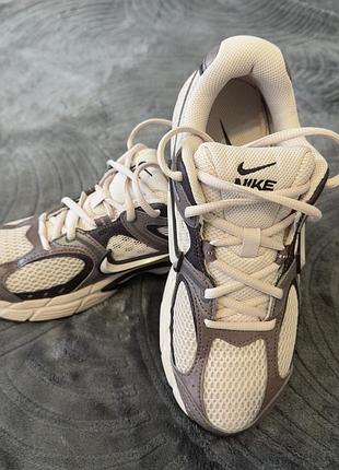 Кросівки nike v5 rnr se