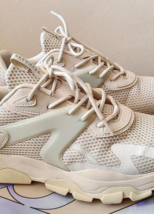 Кроссовки skechers бежевые 41р.