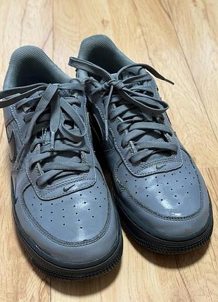 Продам nike air кросівки для хлопчика