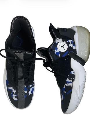 Jordan react elevation “fractal pattern – black racer blue” — баскетбольные кроссовки, eu 42 5