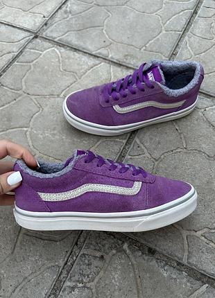 Яркие замшевые кеды кеди утепленные оригинал vans 35p