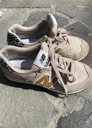 👟 жіночі кросівки new balance  🤎 універсальний колір — легко поєднується з джинсами, спортивним одягом та повсякденними образами.  38 розмір