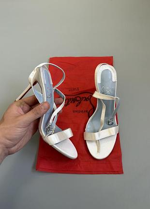 Босоножки christian louboutin 39(24.5см)