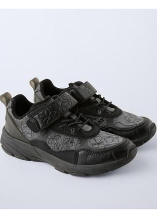 Кроссовки zara 37-23,5см