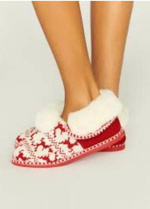 Теплые домашние тапочки новогодний принт и белой опушкой boux avenue  uk 5-6 eur 38/39
