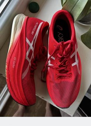 Кросівки бігові 41 р asics