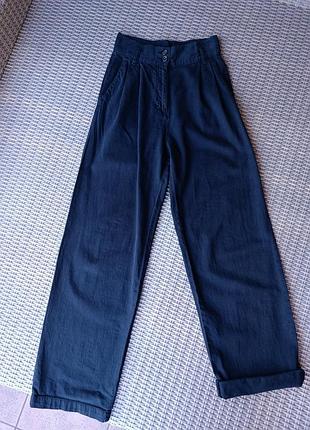 Джинсы pull &amp; bear с очень высокой посадкой и защипами, washed black