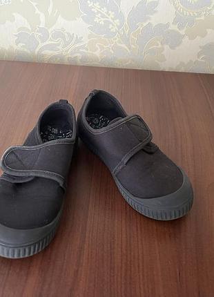 Продам макасіни на хлопчика