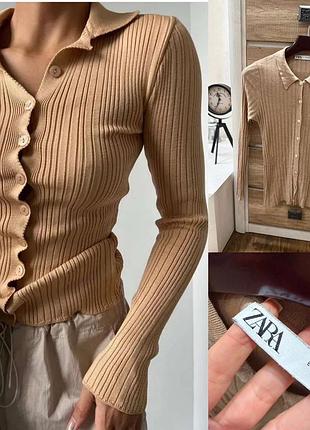 Блузка від бренду zara