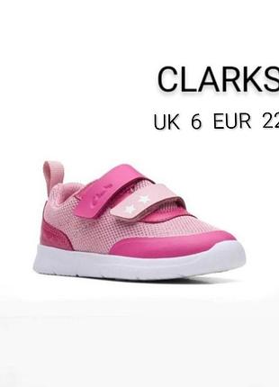 Кроссовки бренда clarks made in vietnam 
 uk   6   eur  22,5